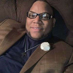 Meet your Posher, Cornelius